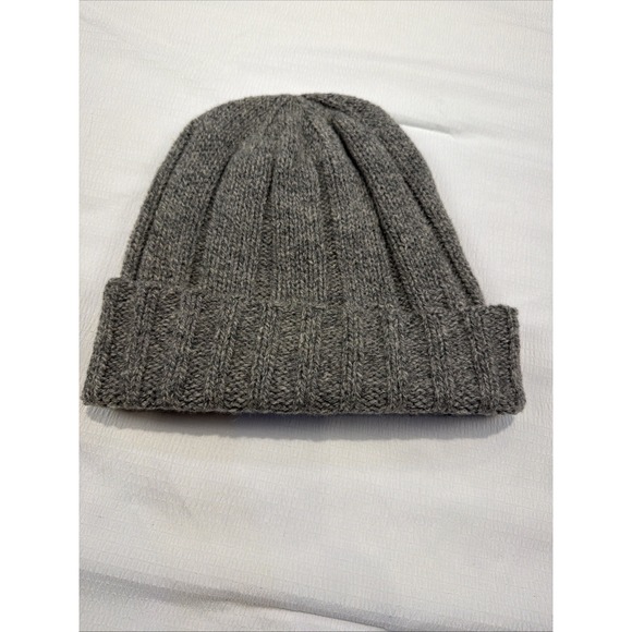 J. CREW 100% Lamb's Wool Watch Cap Men's OS Outdoor Preppy Rugged Hiking Snow - Picture 2 of 5